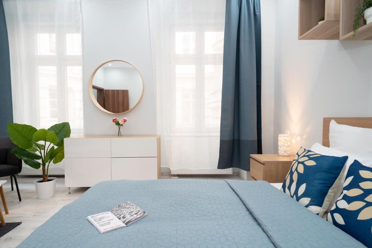 New Spacious Apartment At Superb Location Budapest Eksteriør bilde
